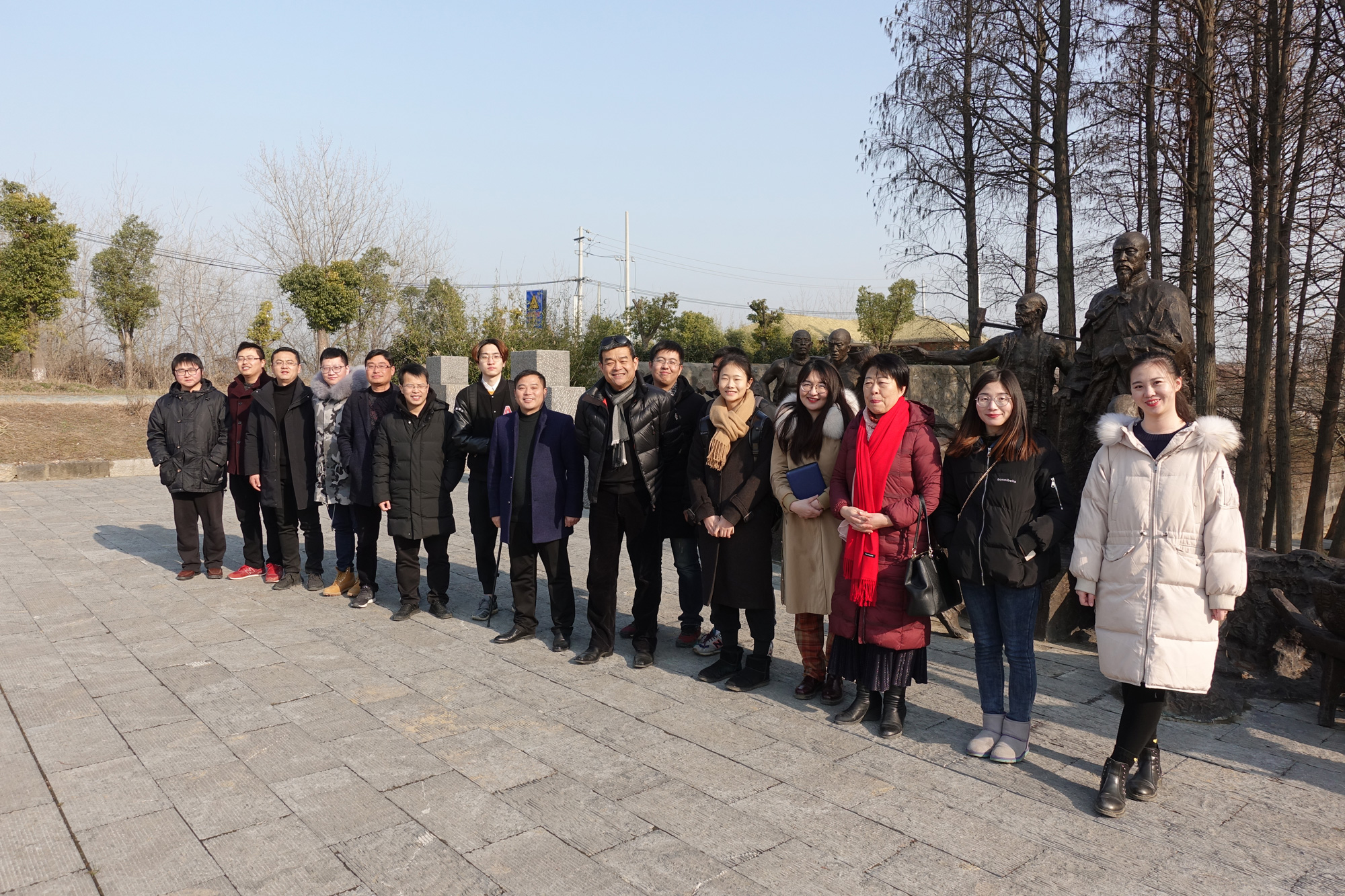 1548729706592017972.jpg 1548729706592017972.jpg