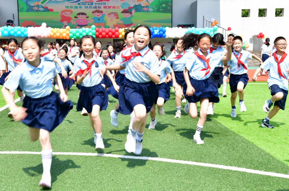 1756709851754035765.jpg 20250601940de3a77565491abc5bacd1dbe7c7cc_f2d4c4911aa4429685eb4d2b87ca617b.jpg