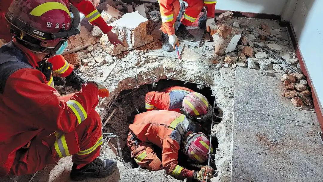 1745303664767022698.jpg 1.jpg