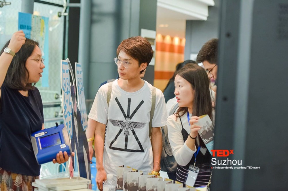 1561533057260093813.jpg 1561533057260093813.jpg