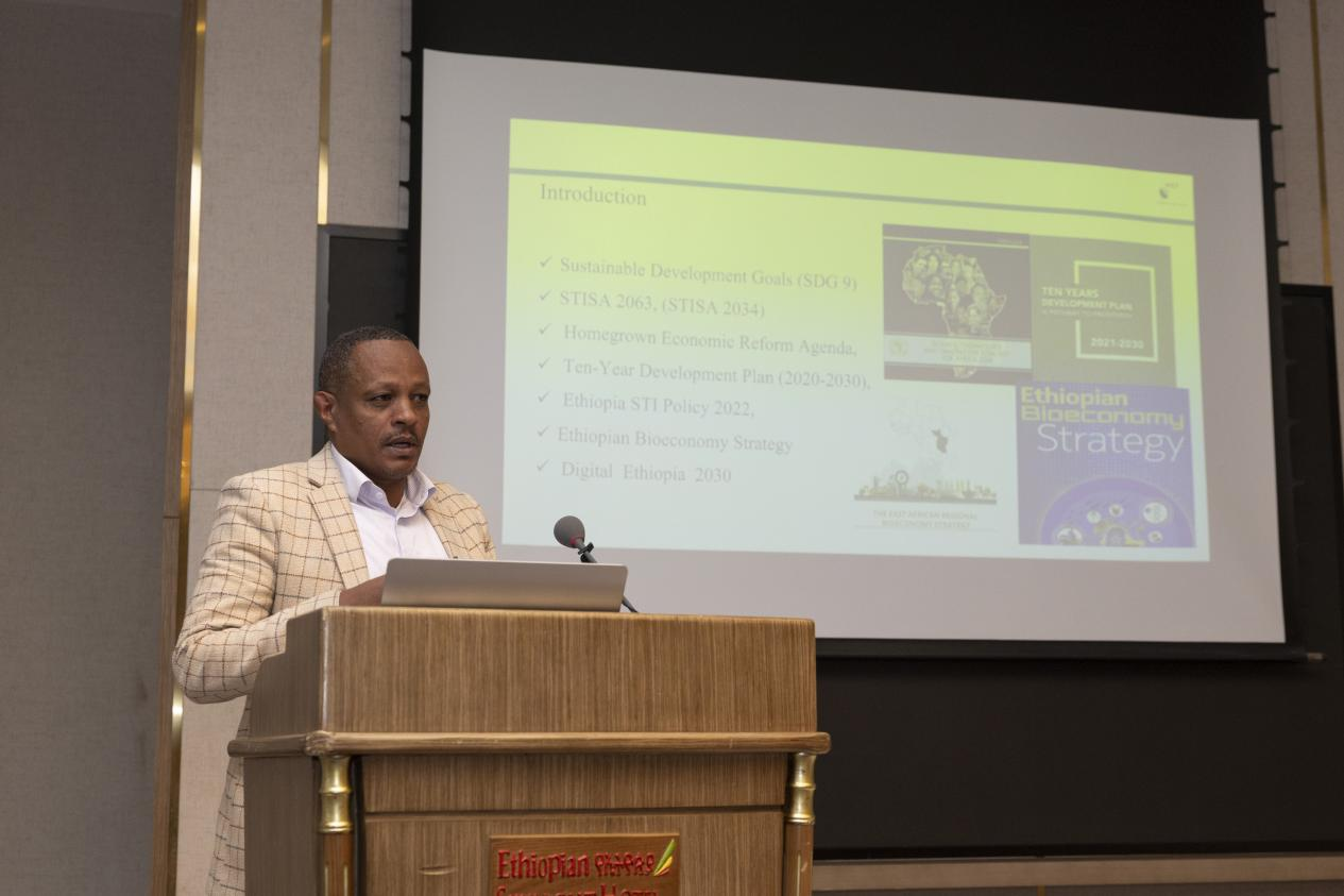 1764320295178018653.png 7.png