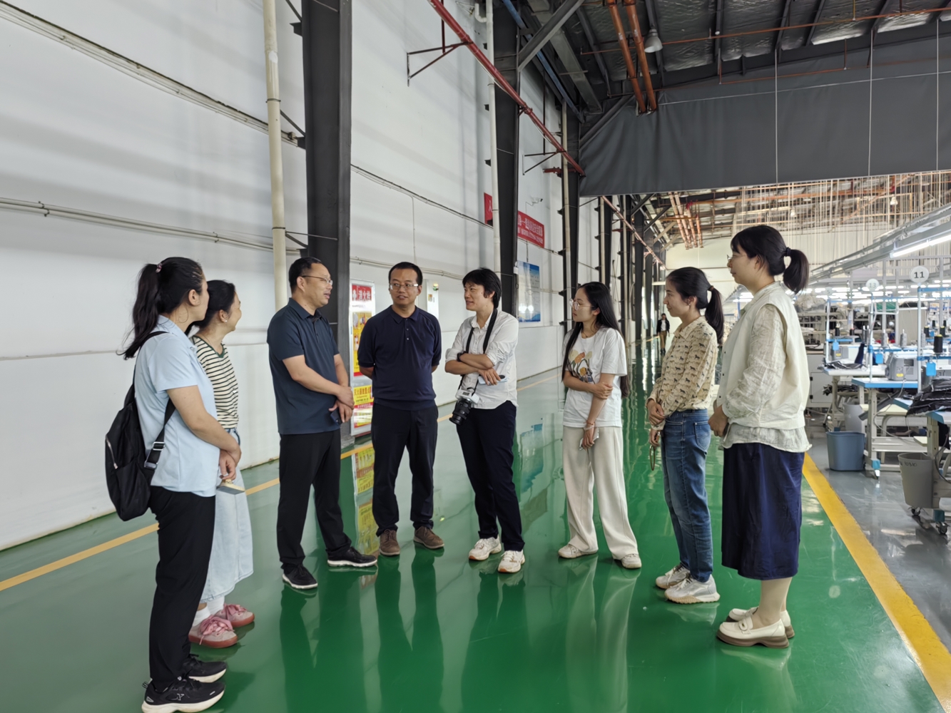 1761549178505016693.jpg 芒市 壹加服饰_副本.jpg