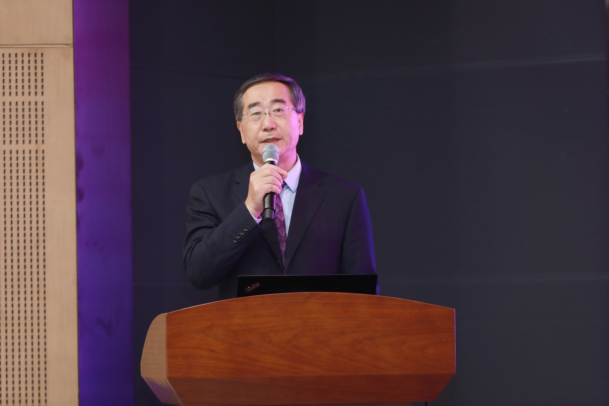 1677556258888025859.jpg 姜胜耀教授致辞_副本.jpg