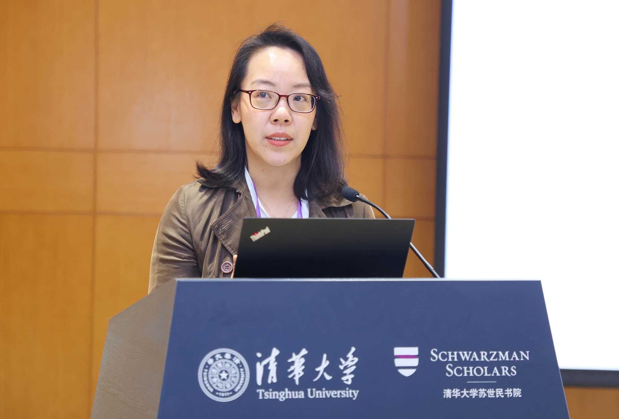 1698828001109017953.jpg 李璐_副本.jpg