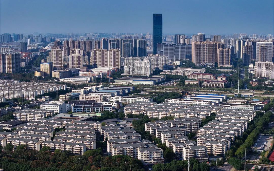 1740036797200044655.jpg 2.jpg