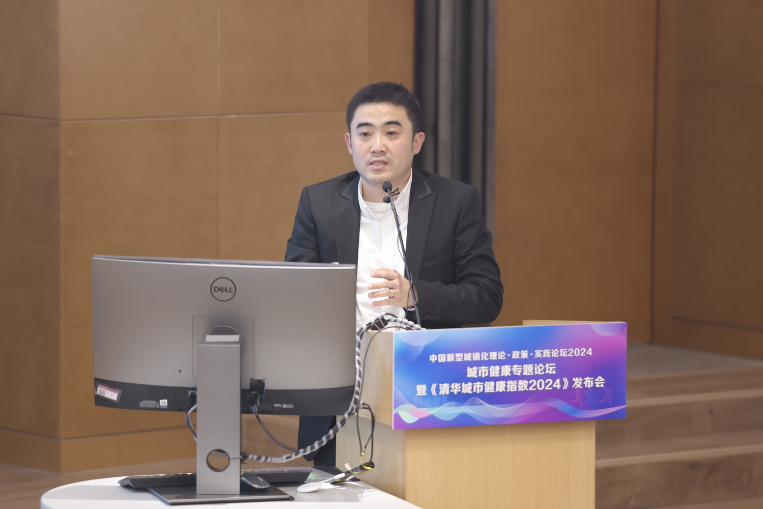 1730357365271087332.jpg 林涵_副本.jpg