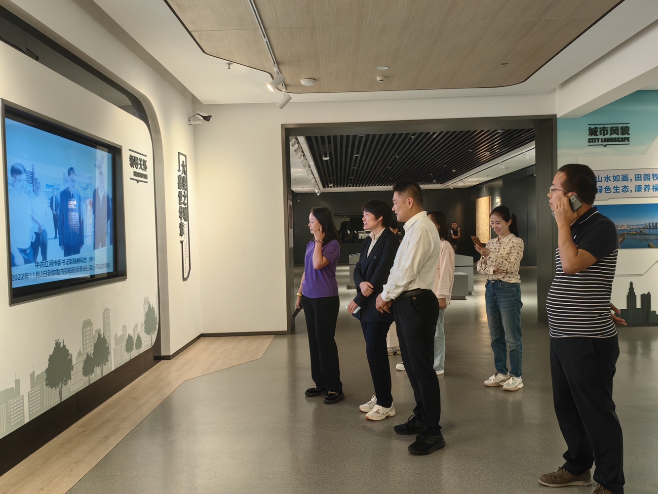 1761549011500098040.jpg 弥勒 城市规划展览馆_副本.jpg