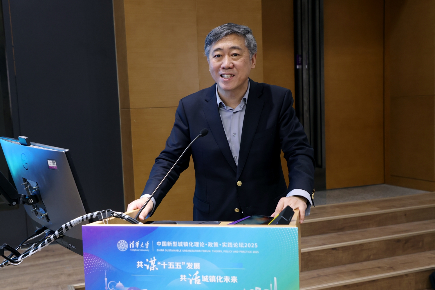 1763348650134017375.jpg 李稻葵_副本.jpg